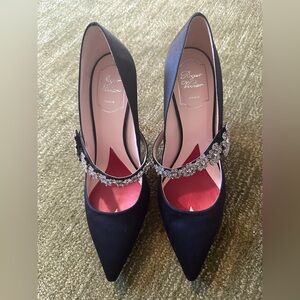 Roger Vivier Black Satin Heels with Crystal Embellishments